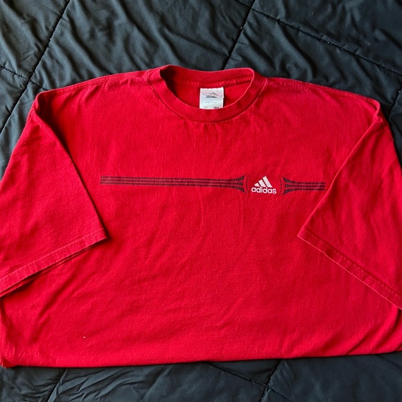 Adidas oversized red tee - Picture 2 of 3
